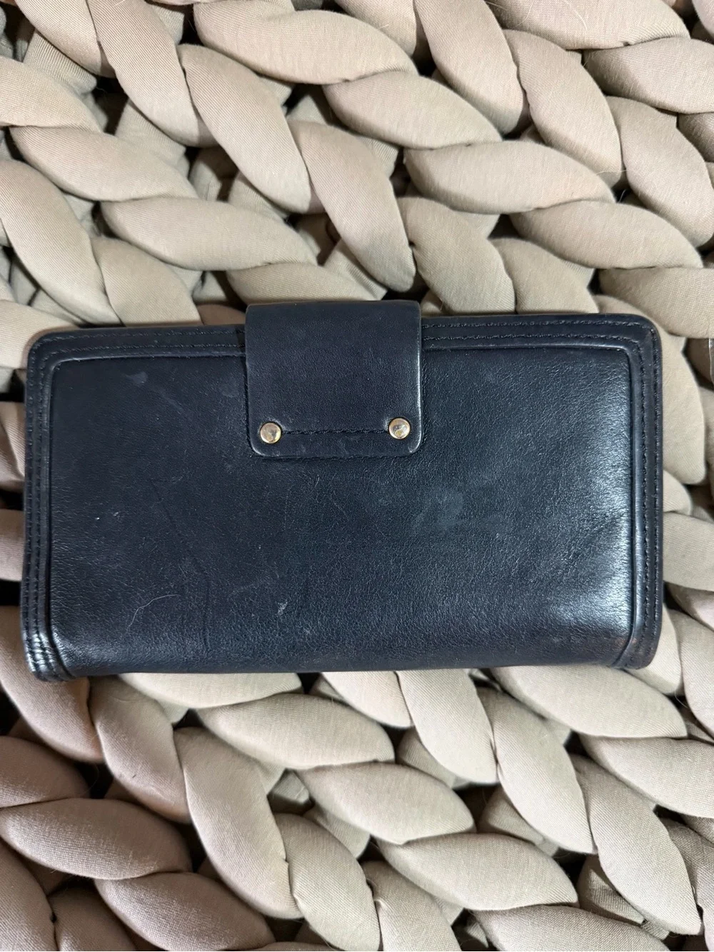 Marc By Marc Jacobs use leather complements